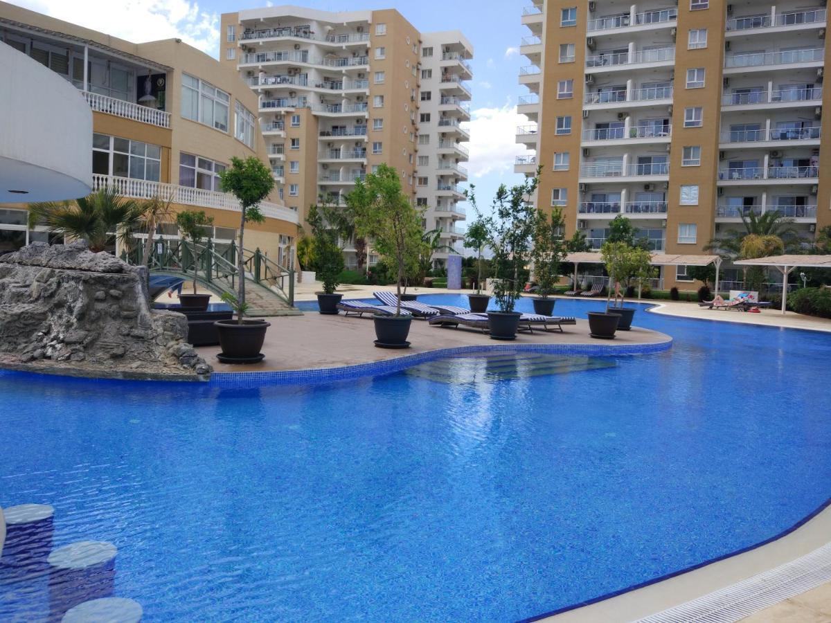 Blue Apartment In 5* Ceasar Resort Trikomo Екстериор снимка